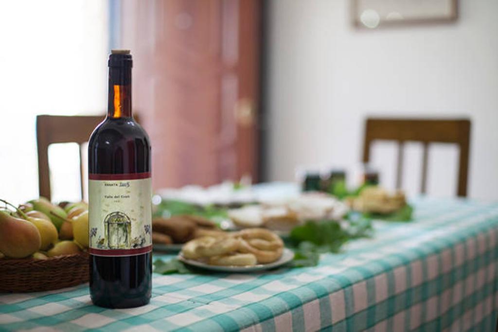 Agriturismo Miracco Atanasio Franco "Il Maniero" Santa Sofia d'Epiro Екстериор снимка